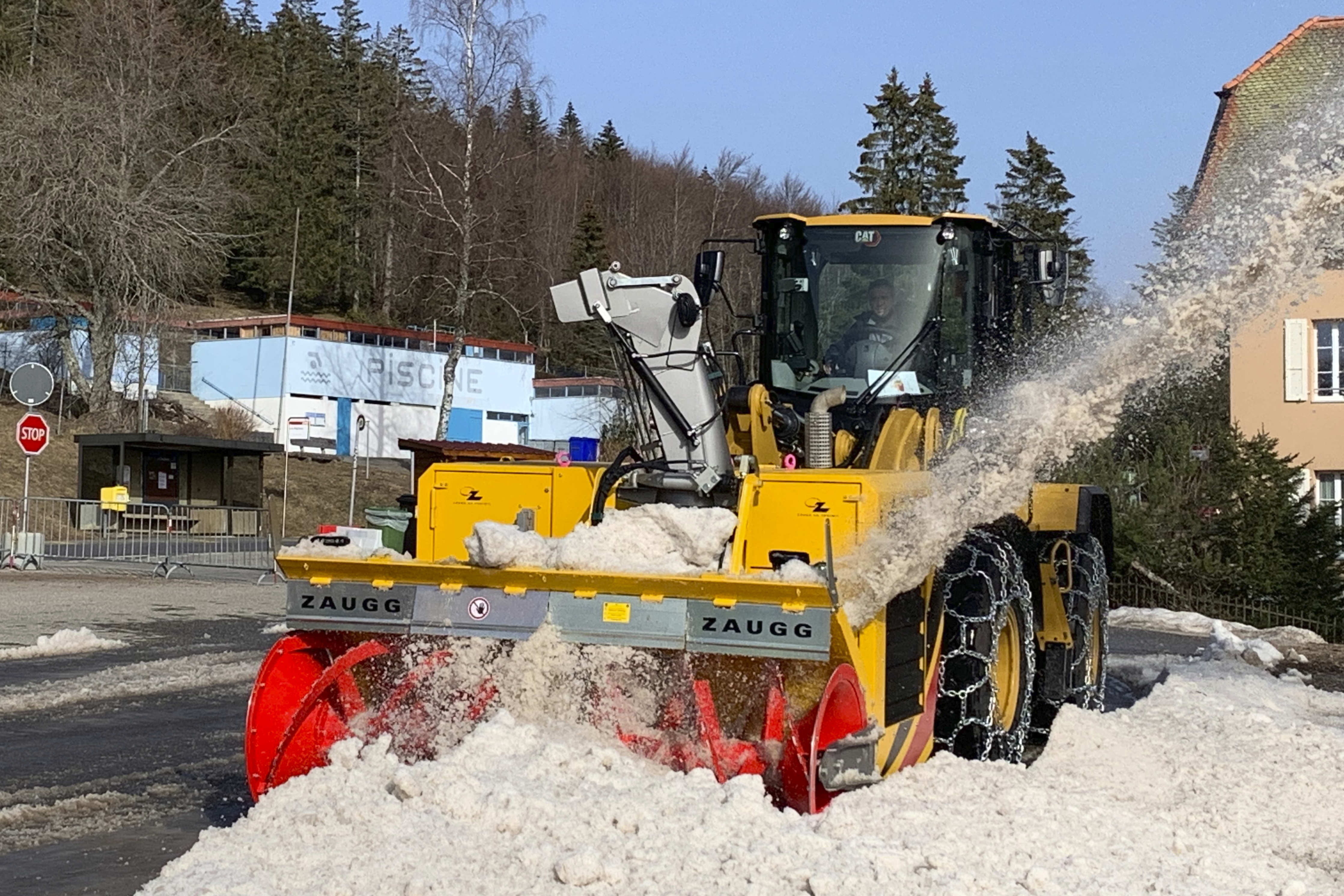 Turbo-fraise à neige MONOBLOC Mobl 230