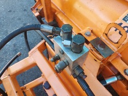 ZAUGG Schneepflug Typ G6-220