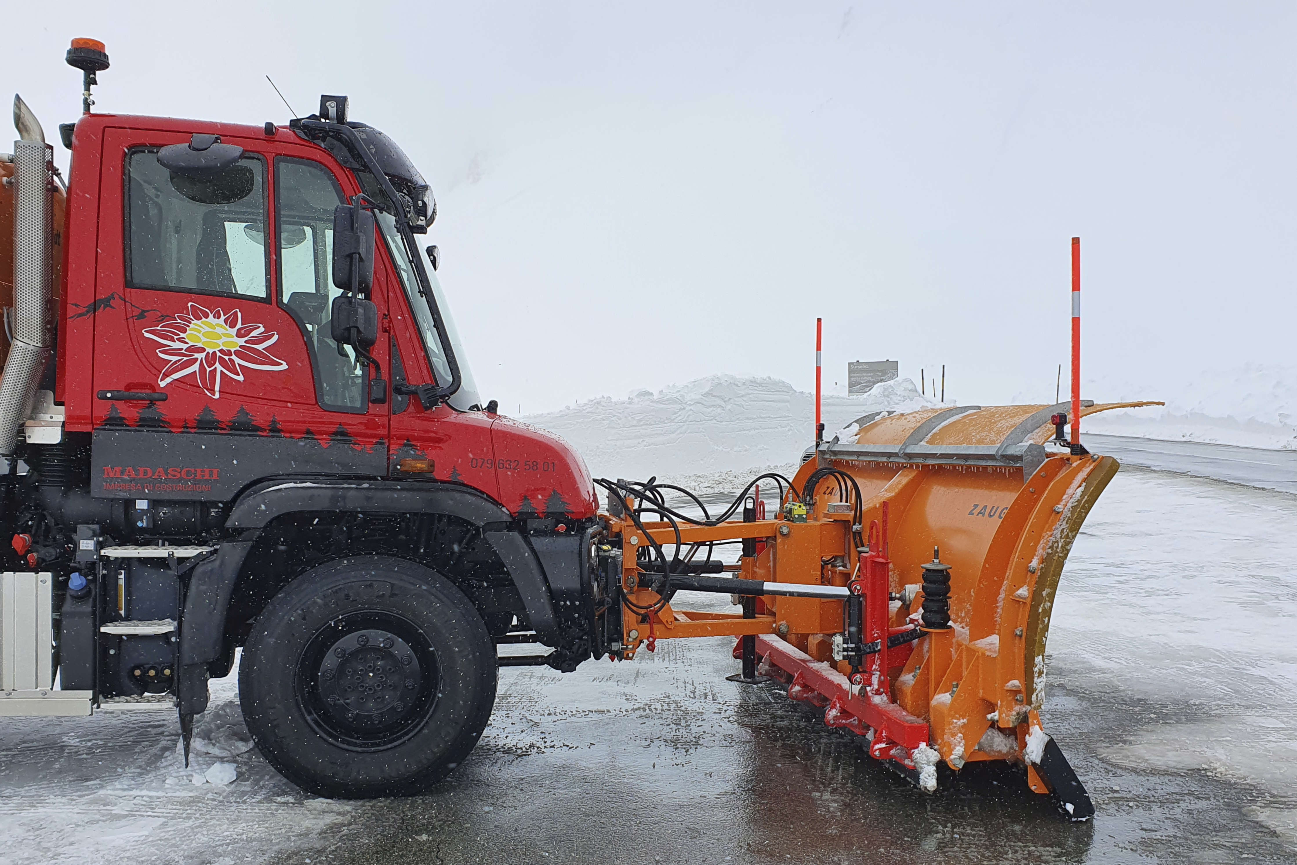 Snow plough G44